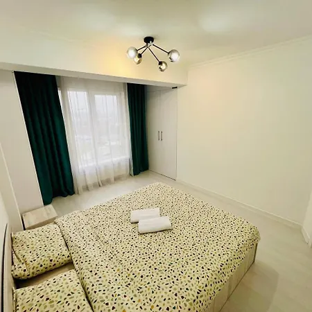 Grand Home 3 Rooms Apartment Chisinau Exterior photo